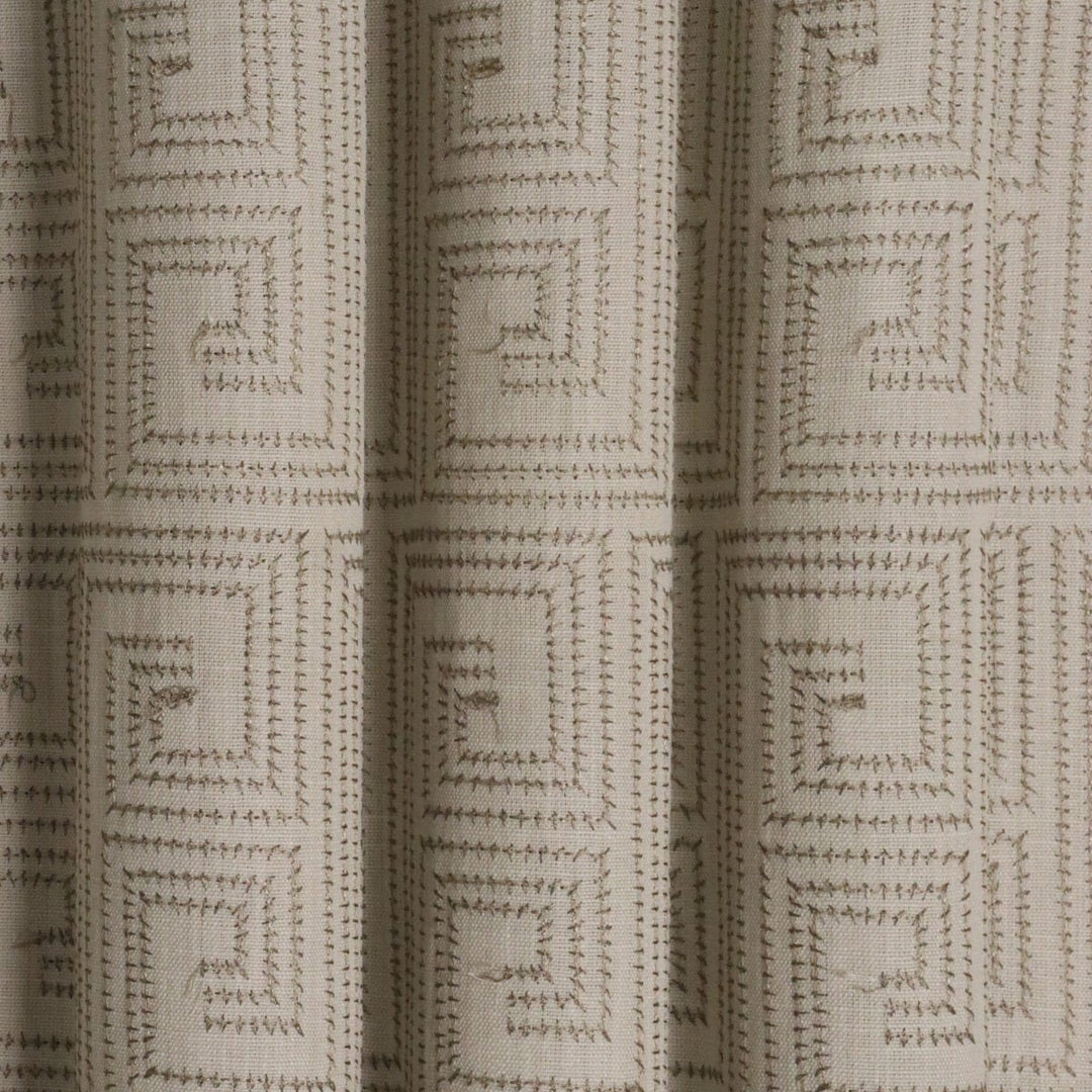 Clearance Voyage Maison Amur Silver Fabric